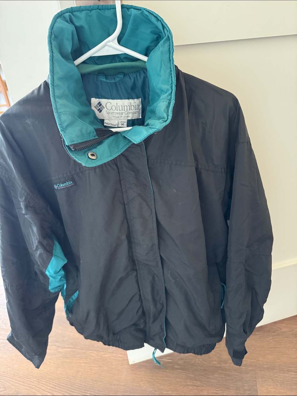 Columbia Black and Teal Vintage Jacket